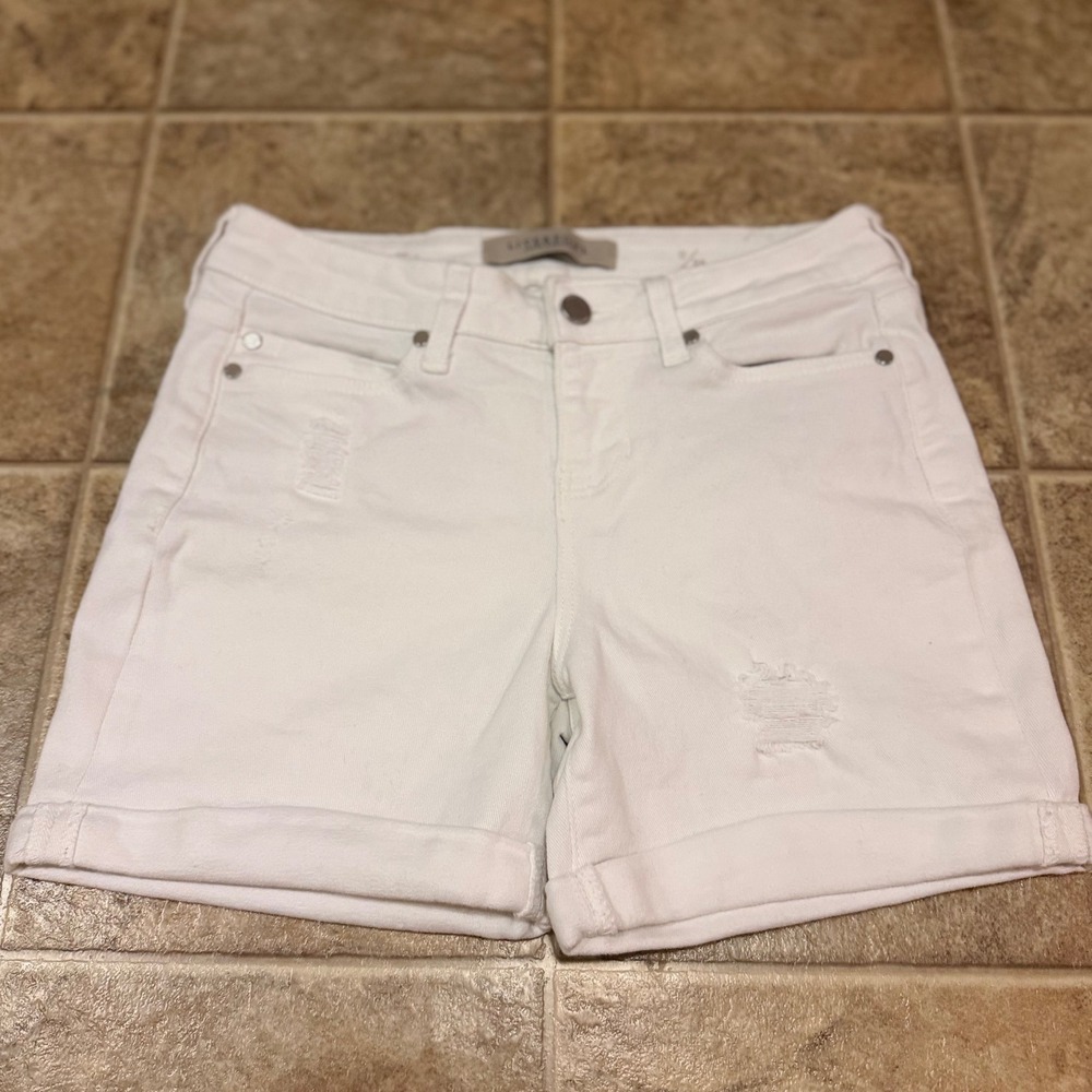 Liverpool Jeans Company White Distressed Cuffed Denim Shorts LM9029D43 Size 0